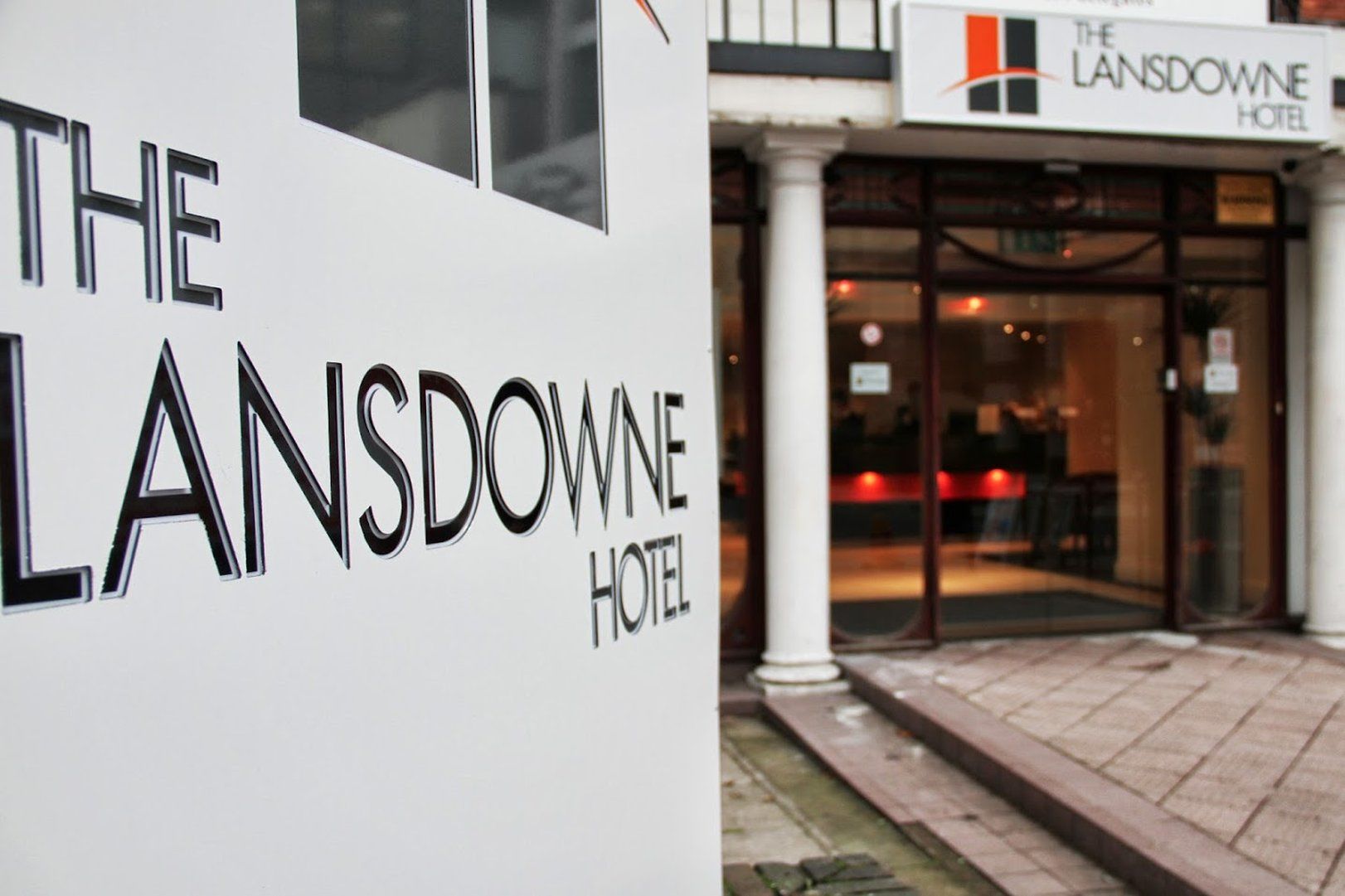 Oyo Lansdowne Hotel Croydon Ngoại thất bức ảnh